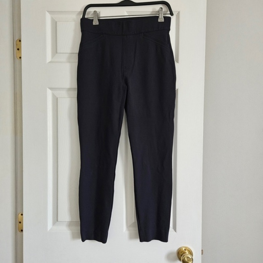 Women's Black Pull-On Jogger Pants